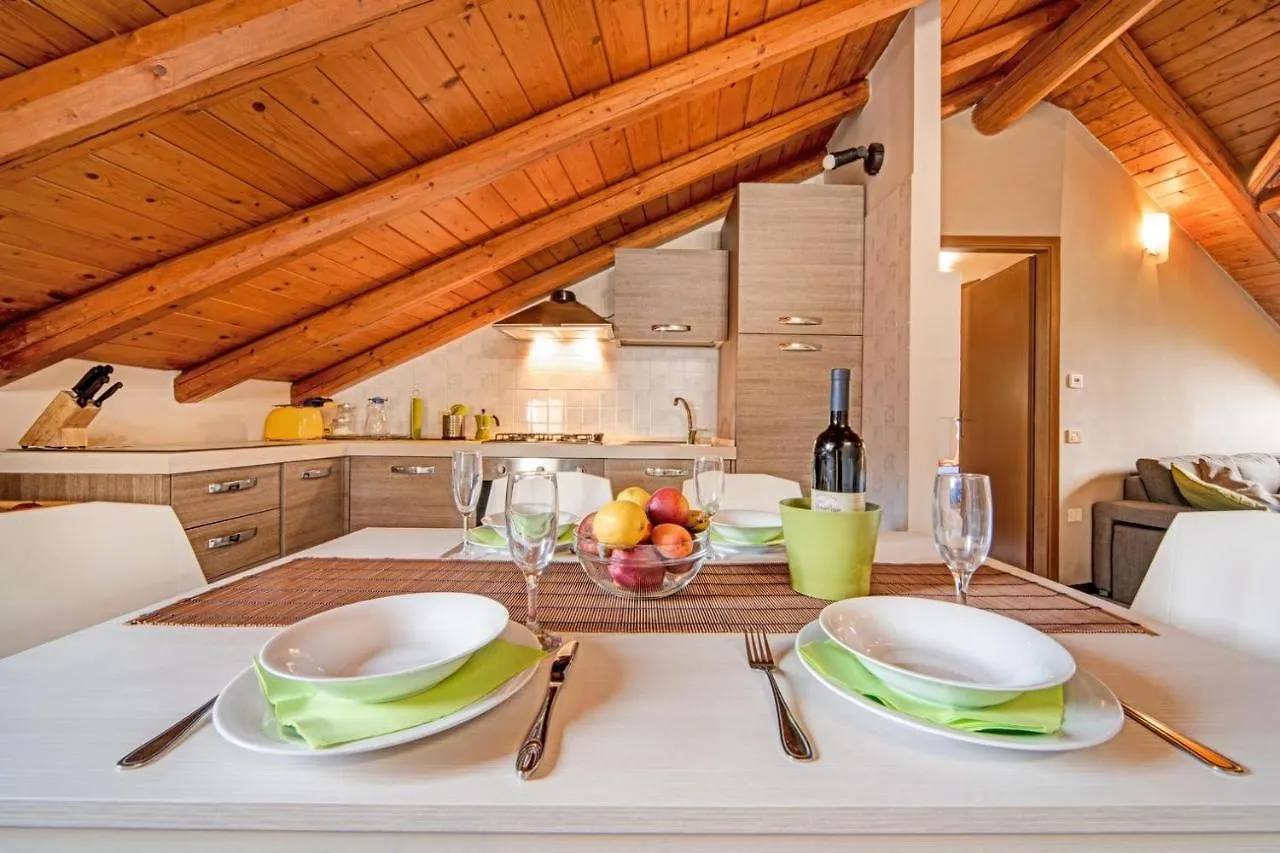 Mansarda Fra Monte E Lago Esino Lario Apartment