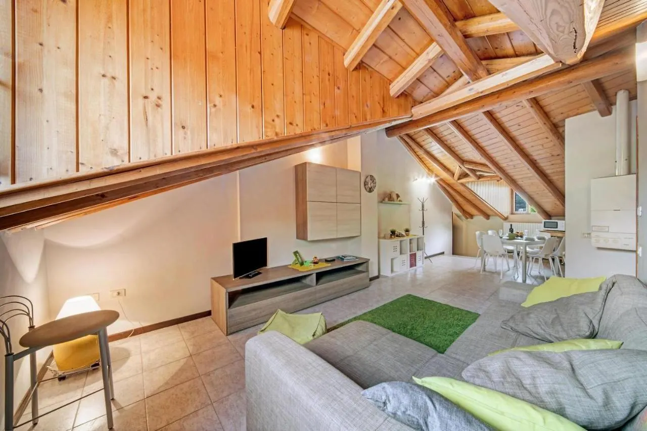 Mansarda Fra Monte E Lago Esino Lario Apartment