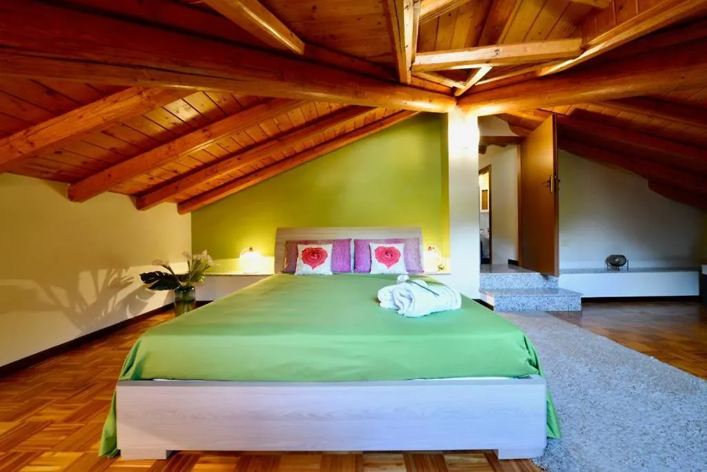 Apartment Mansarda Fra Monte E Lago Esino Lario