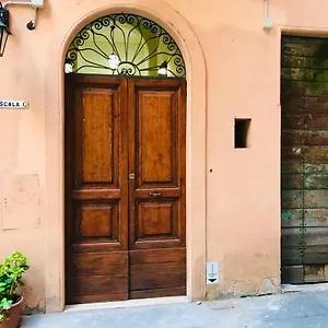 Cortiletto Montebello Rom